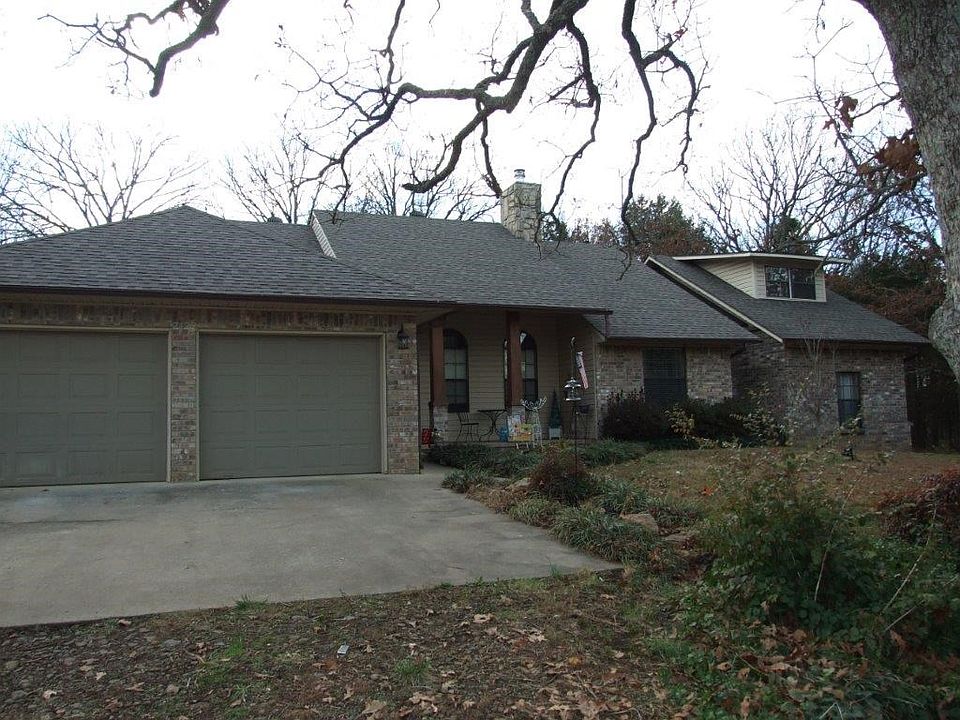 1st image of 2123 Lacy Dr