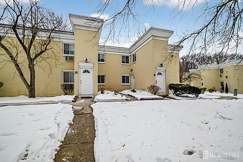 22 Lake Ave #5A Photo 1