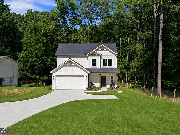 2nd image of 2230 Rebel Rd