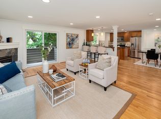 643 Market St, Seattle, WA 98107