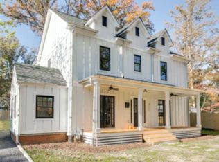 909 Monticello Ave, Charlottesville, VA 22902