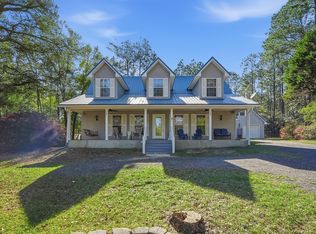 675 Spring Lake Rd, Defuniak Springs, FL 32433