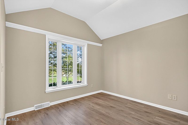 3rd image of 317 Reutter Drive