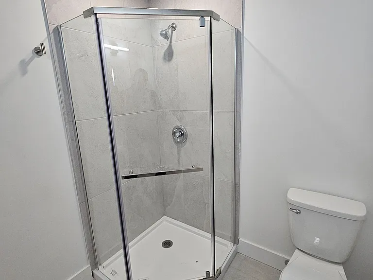 6638 McLeod Rd #116 — Photo 4