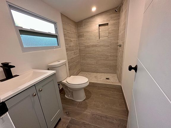 5th image of 9728 NW 25th Ave #3