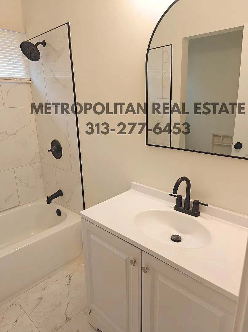 3 bed, 1065 sqft, $1,375 — Photo 4