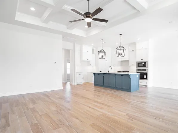 10316 SW 55th Ter, Mustang, OK 73064