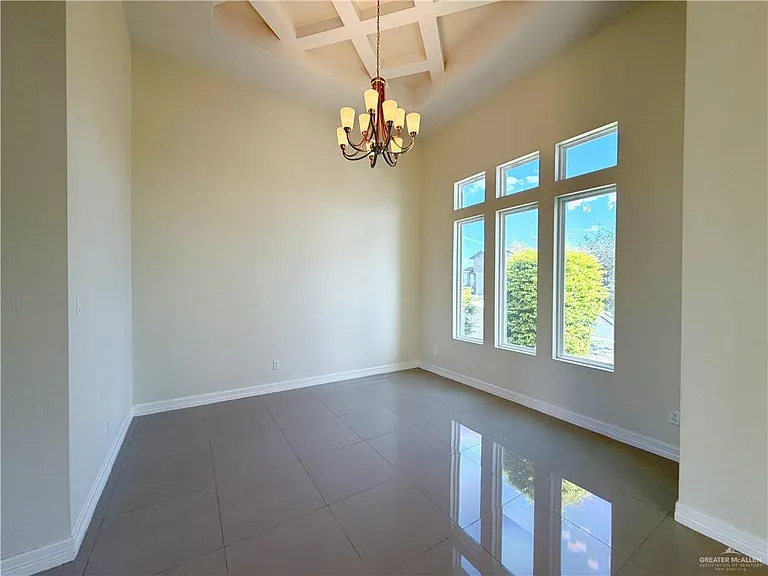 1100 W Fig Ave — Photo 6