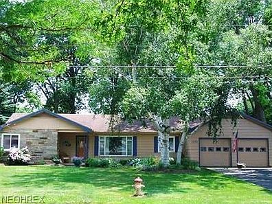 1st image of 529 Fairhill Dr