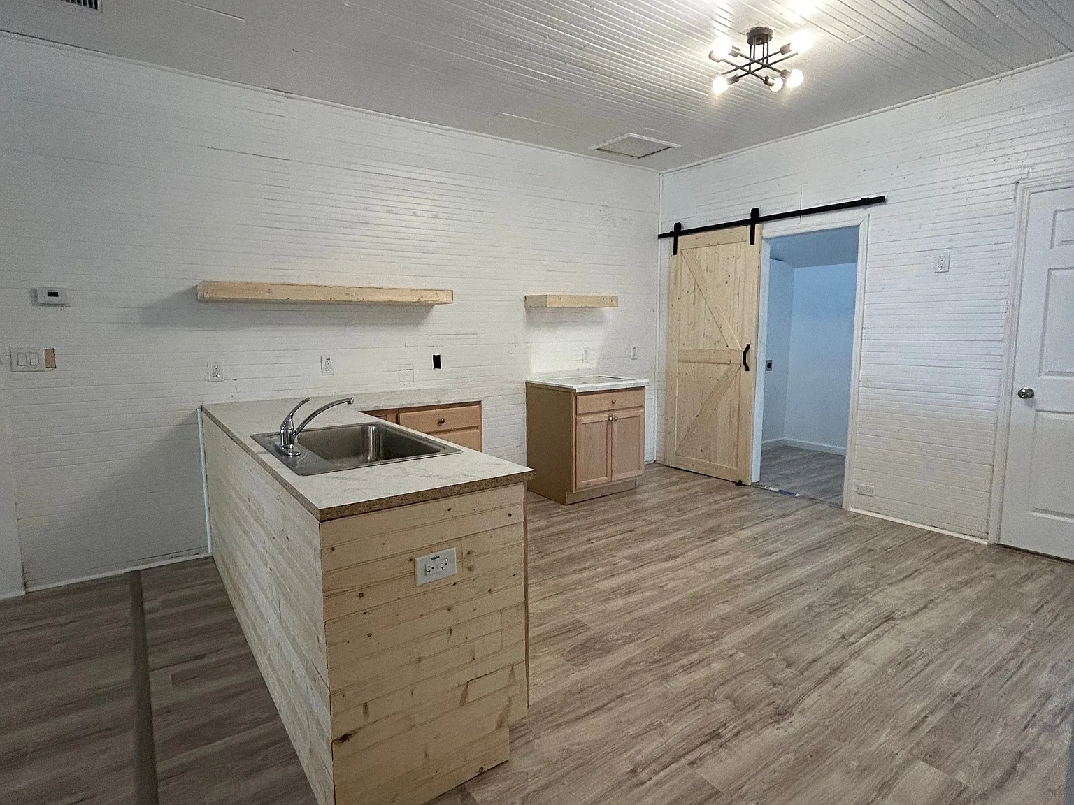 2 bed, 2.0 bath, 1200 sqft, $1,500 — Photo 3