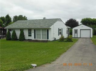 9 Lower Idlewild Dr, New Castle, PA 16101