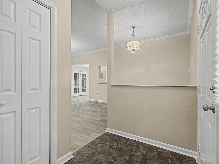 1850 Newman Ln — Photo 7