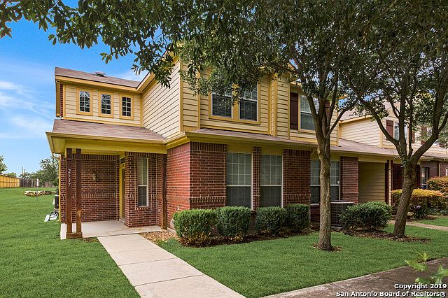 1st image of 2537 Grayson Cir #2537