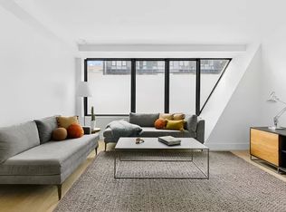 141 Green St #1, Brooklyn, NY 11222