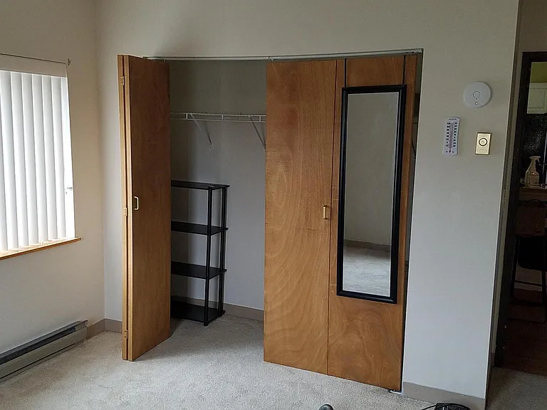 100 Granger Blvd — Photo 8