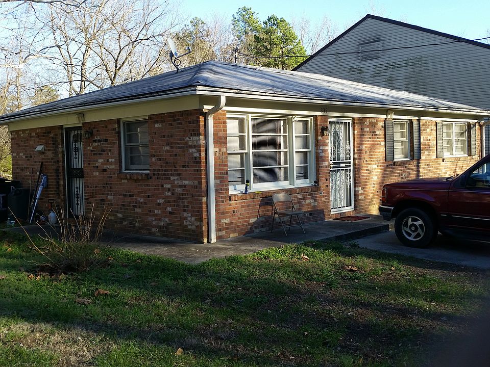 2nd image of 339 College Park Dr