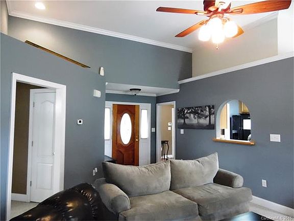 4th image of 105 Merrifield Dr