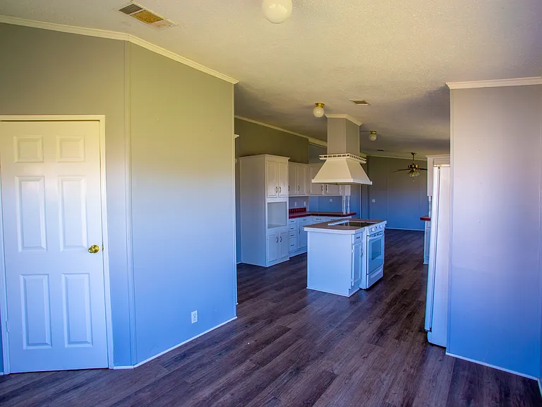 27 Private Road 4357 — Photo 9