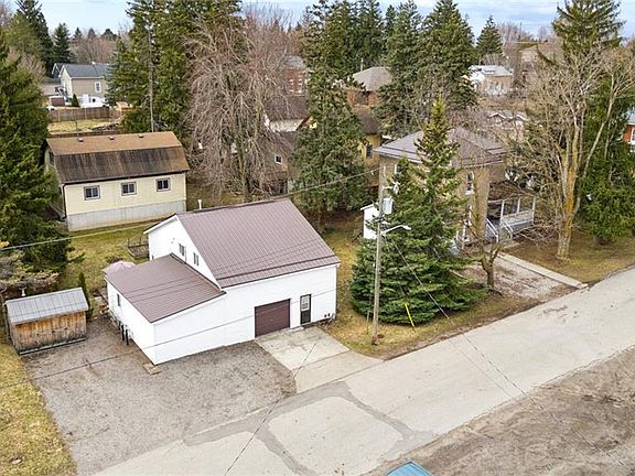 2nd image of 3659 Nafziger Rd