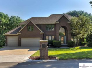 22716 Rifle Ridge Rd, Elkhorn, NE 68022