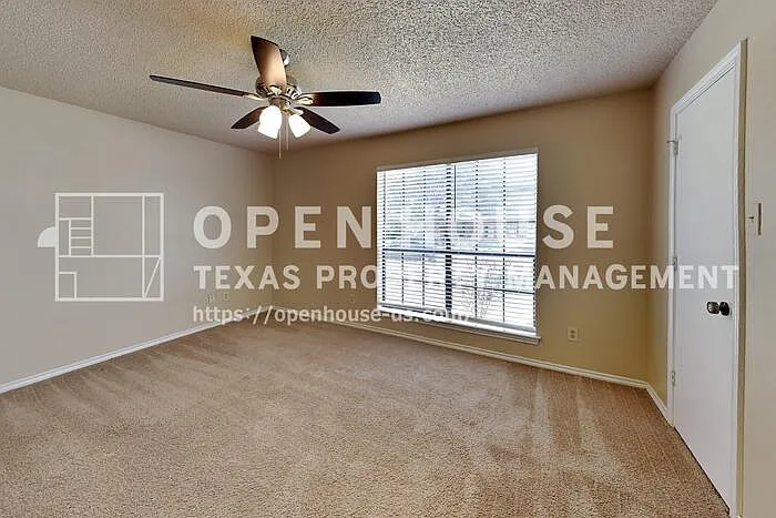 2304 Tamarisk Dr — Photo 15