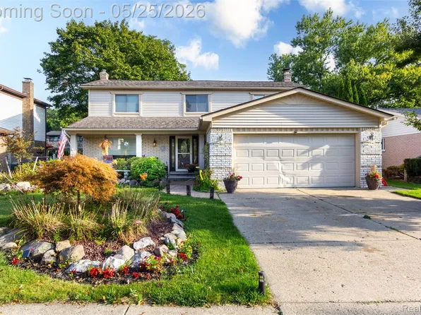 42928 Versailles Rd, Canton, MI 48187