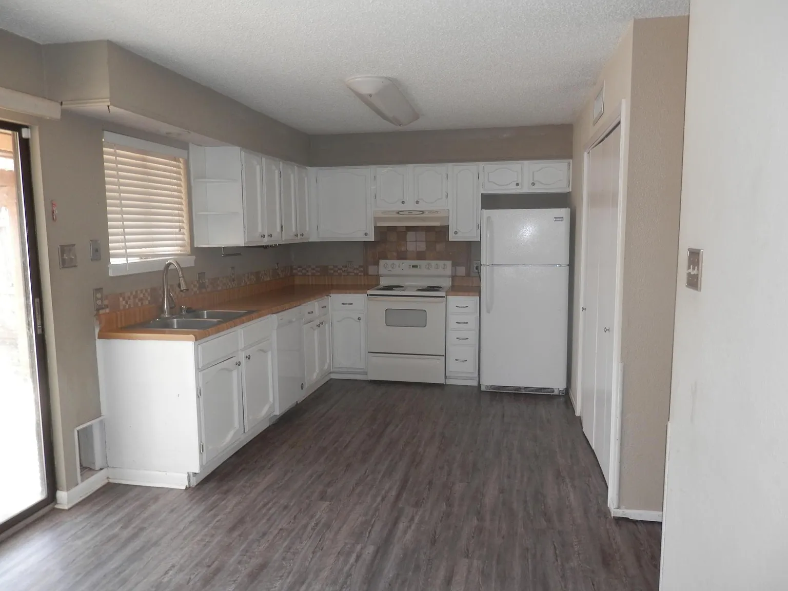 2 bed, 1668 sqft, $1,100 — Photo 4
