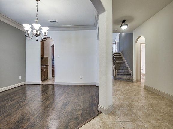 5th image of 601 Osage Dr