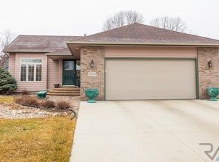 5000 S Glenview Rd, Sioux Falls, SD 57108
