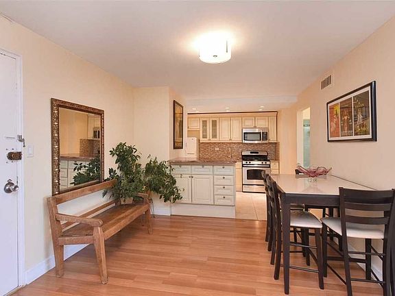 3rd image of 125-10 Queens Blvd #21-6