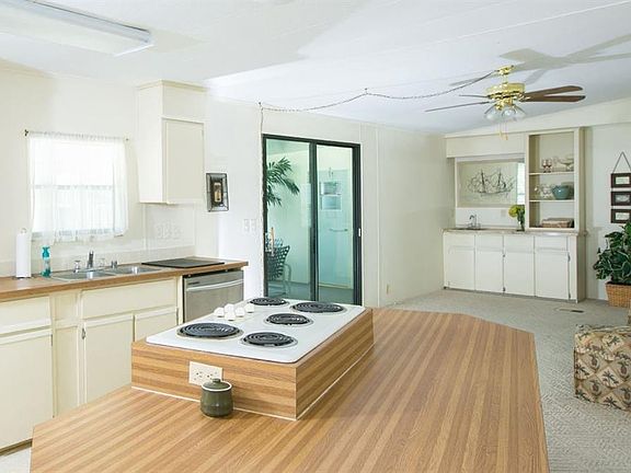 3rd image of 1100 Tequesta Dr