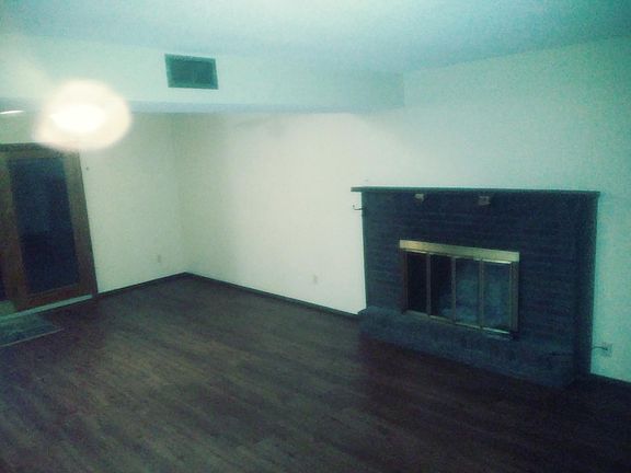 4th image of 49 Red Bud Ln