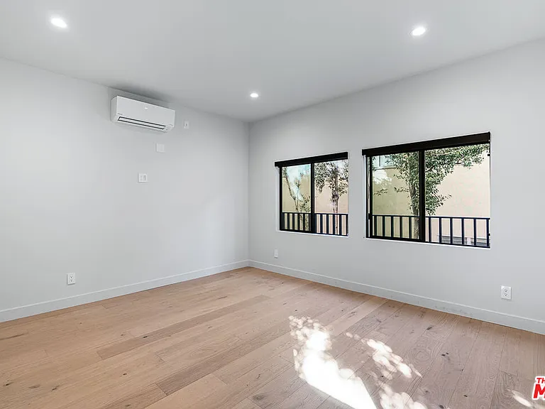 12320 Montana Ave #108 — Photo 3