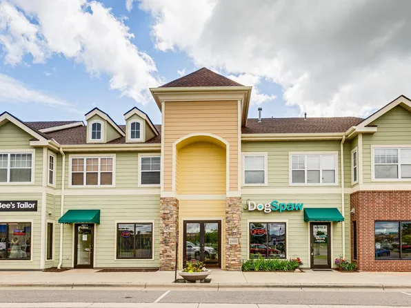 10035 City Walk Dr Unit 106, Woodbury, MN 55129