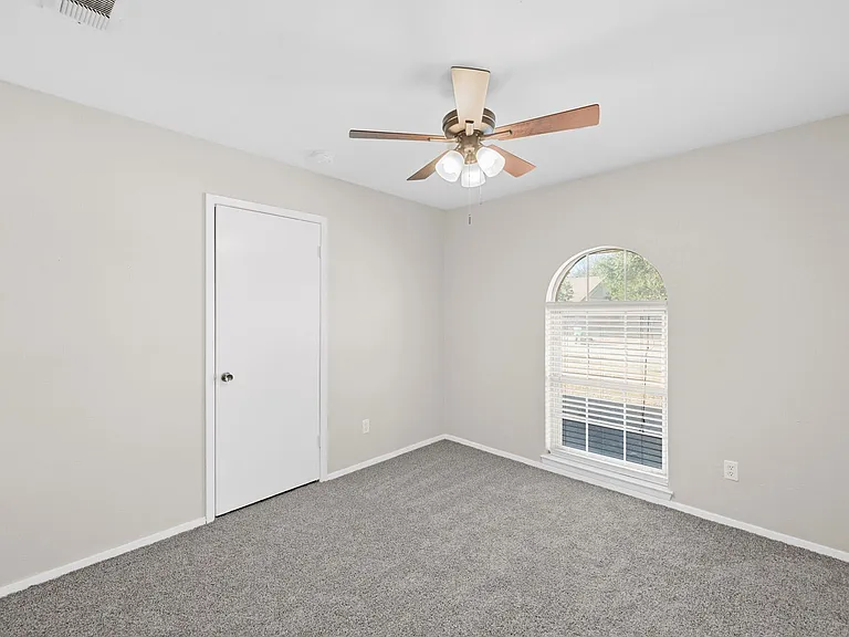 2001 San Jacinto Dr — Photo 25