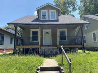 1815 SW Huntoon St, Topeka, KS 66604