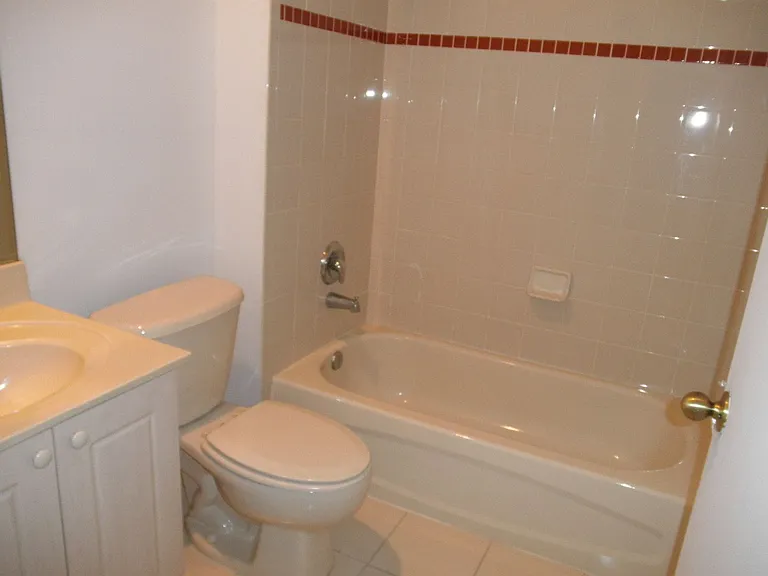 4311 N Magnolia Cir — Photo 21