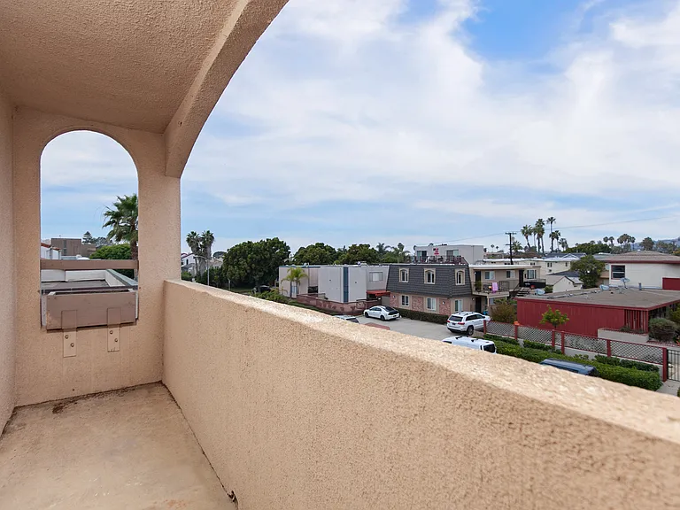 1225 Pacific Beach Dr — Photo 19