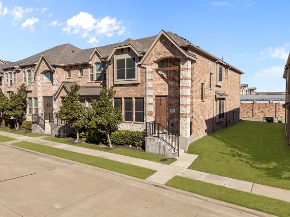 921 Shelby Ln, Lewisville, TX 75056