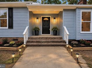 9821 Leavells Rd, Fredericksburg, VA 22407