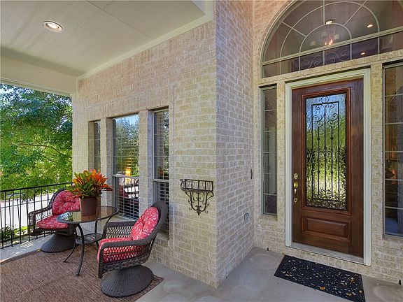3rd image of 2609 Bonnyrigg Ct