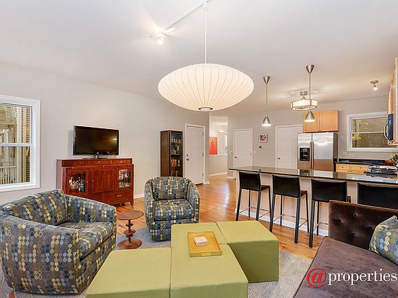Kitchen/Living