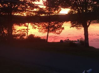 58 Lake Shore Circle Dr, Nassau, NY 12123