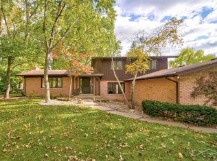 3 Iota Pl, Saginaw, MI 48638