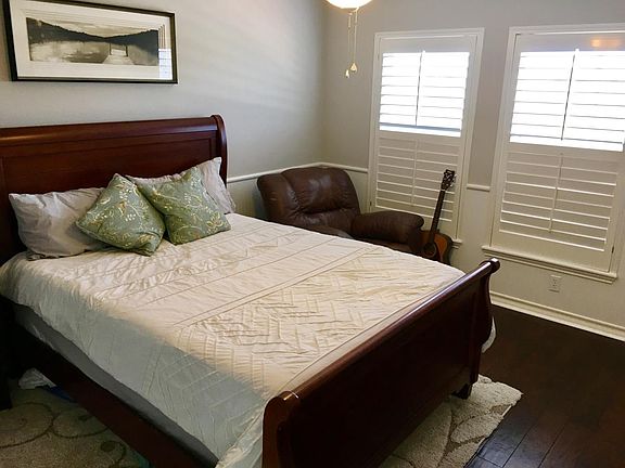 upstairs master bedroom