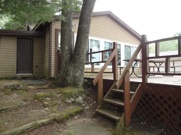 1511 Arbor Dr, Lake, MI 48632