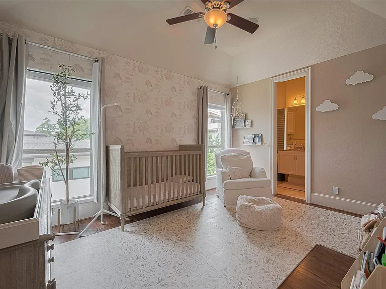 6419 Rodrigo St — Photo 22