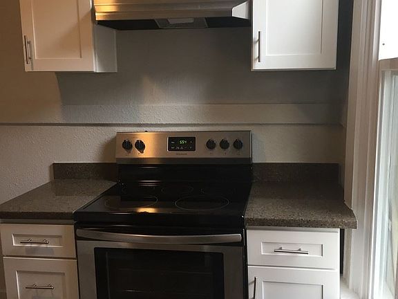 3rd image of 1310 S 7th St APT L