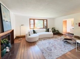 84 Oak St, Winchester, MA 01890