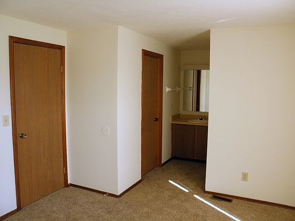 2nd image of 8231 Schoolgate Dr